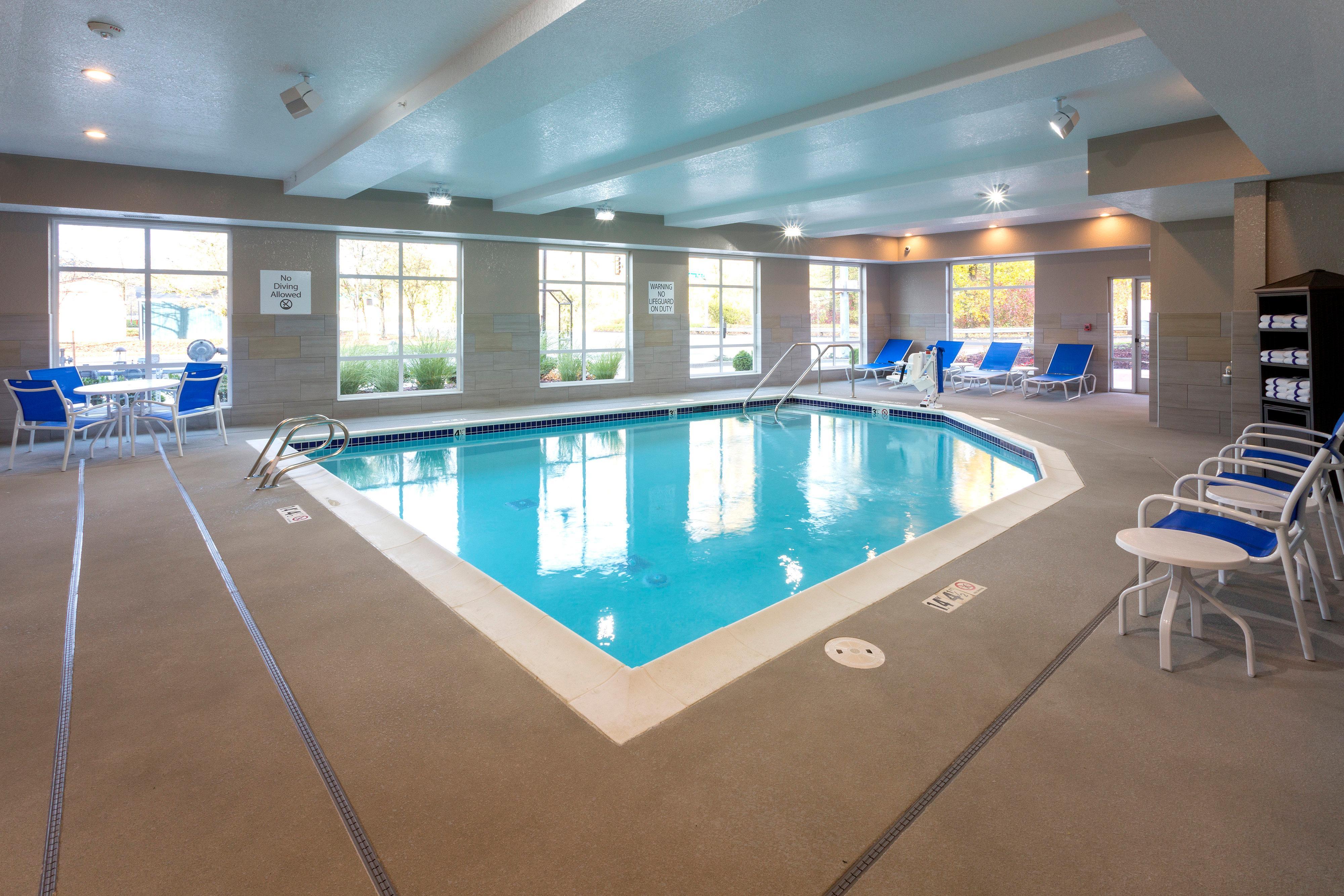 Holiday Inn Express & Suites - Seattle South - Tukwila By Ihg Kültér fotó